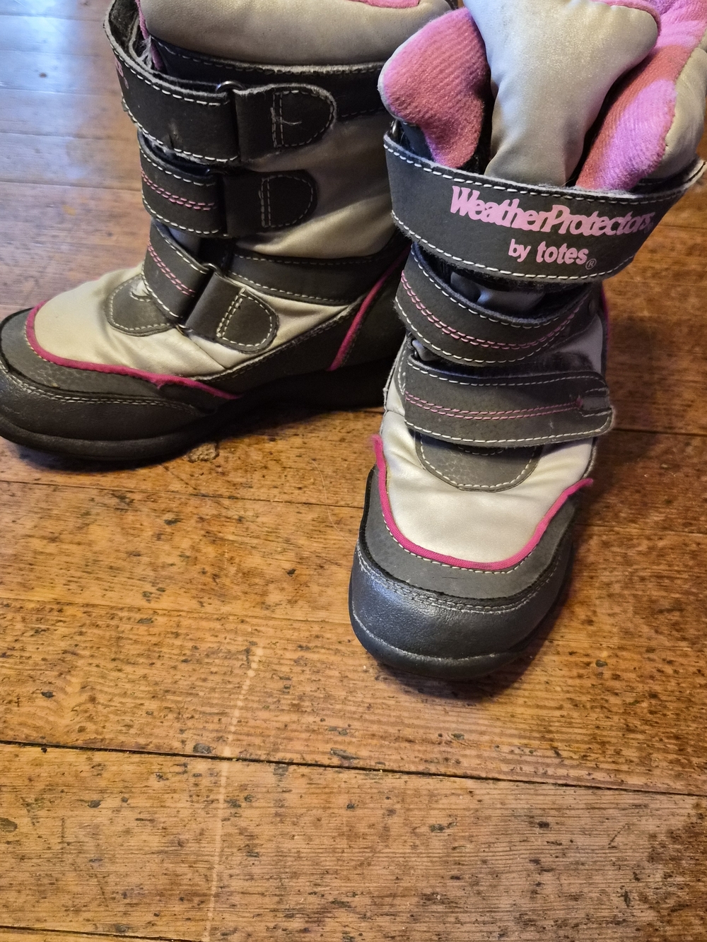 3M Totes Weatherproof Kids Snow Boots Gray Pink Velcro Thinsulate Size 13